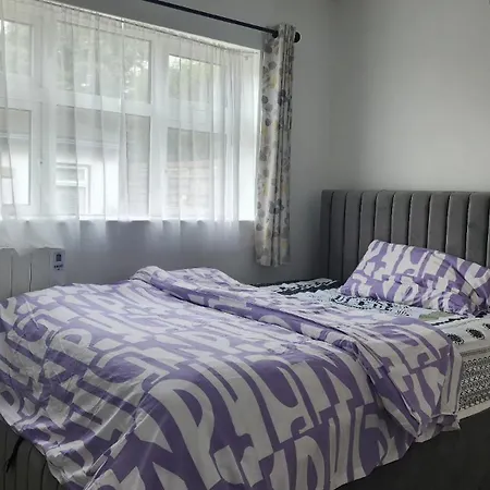 The Cairns Guest house Drogheda