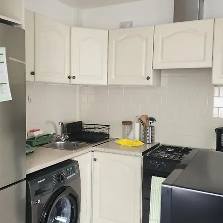 The Cairns 3* Drogheda